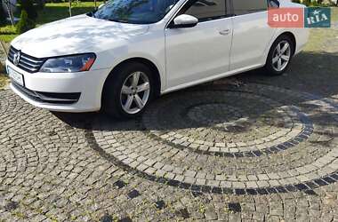 Седан Volkswagen Passat 2012 в 
