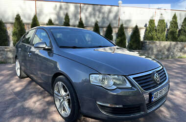 Седан Volkswagen Passat 2005 в Виннице