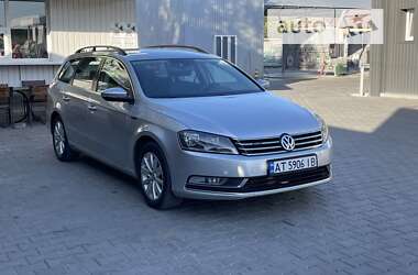 Універсал Volkswagen Passat 2011 в Новоселиці