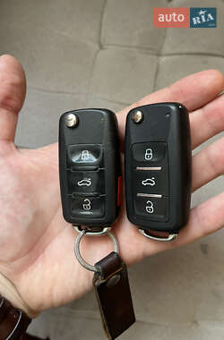 Седан Volkswagen Passat 2011 в Львове
