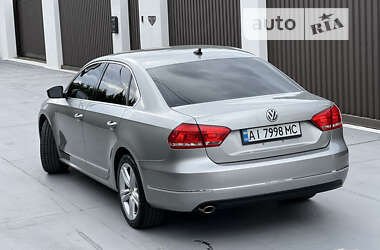 Седан Volkswagen Passat 2013 в Киеве