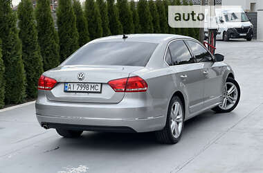 Седан Volkswagen Passat 2013 в Киеве