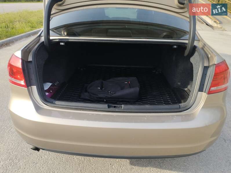 Седан Volkswagen Passat 2015 в Киеве фото 24 Седан Volkswagen Passat 2015 в Киеве