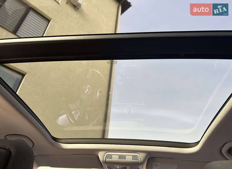 Универсал Volkswagen Passat 2013 в Ужгороде
