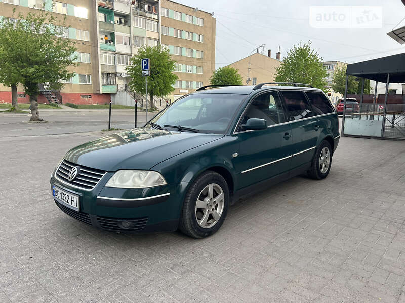 Универсал Volkswagen Passat 2001 в Славском