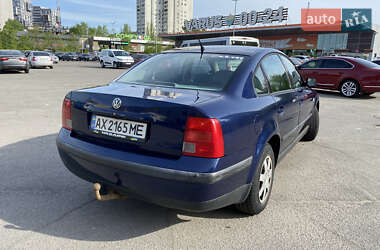 Седан Volkswagen Passat 2000 в Дніпрі