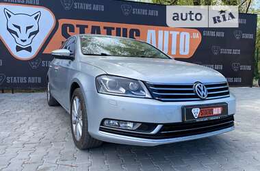 Седан Volkswagen Passat 2014 в Хмельницком