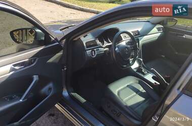 Седан Volkswagen Passat 2018 в Луцке
