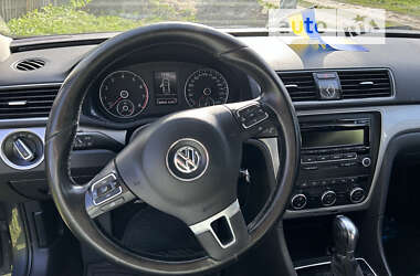 Седан Volkswagen Passat 2012 в Ахтырке