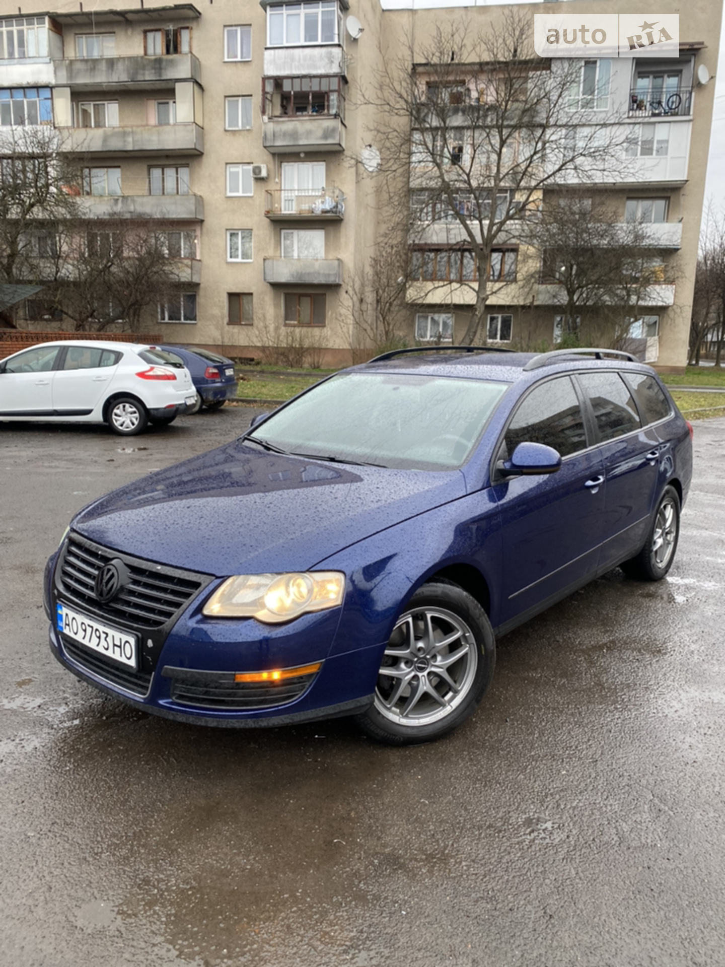 2010 Volkswagen Passat - фото 1