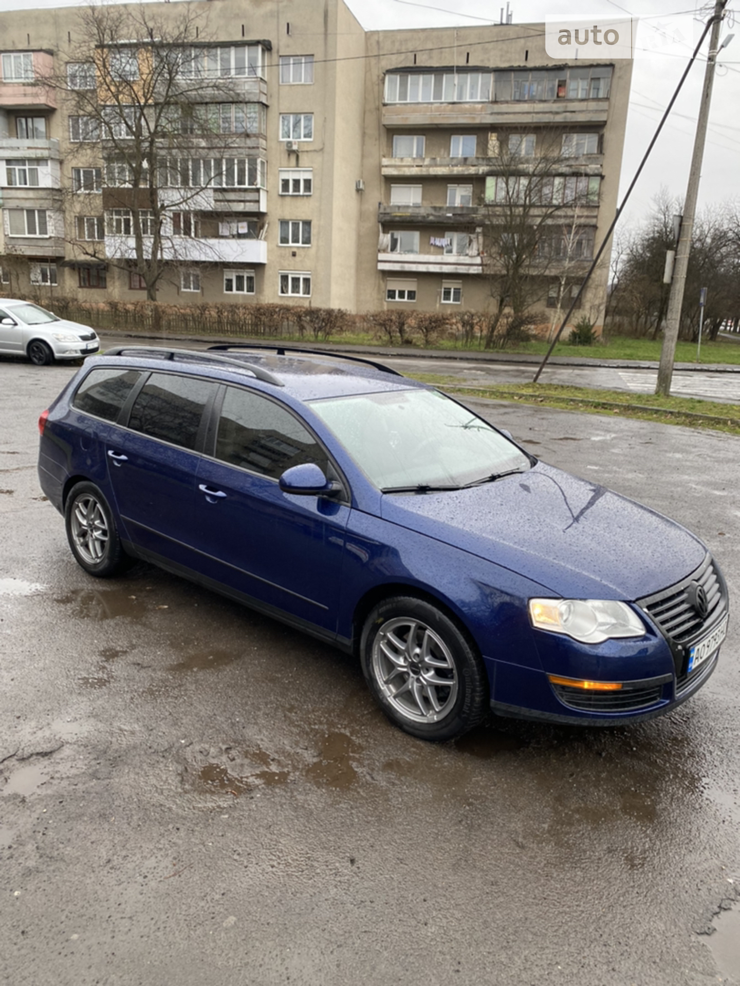 2010 Volkswagen Passat - мініатюра 5