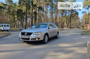 Универсал Volkswagen Passat 2006 в Чернигове