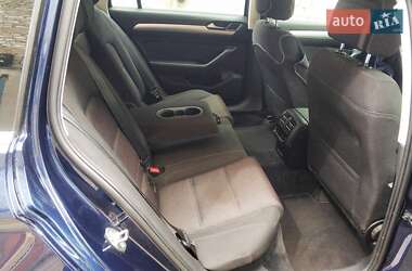 Универсал Volkswagen Passat 2015 в Ровно
