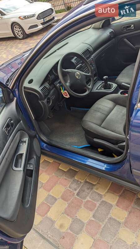 Универсал Volkswagen Passat 2000 в Виннице
