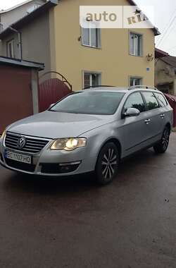 Универсал Volkswagen Passat 2005 в Львове