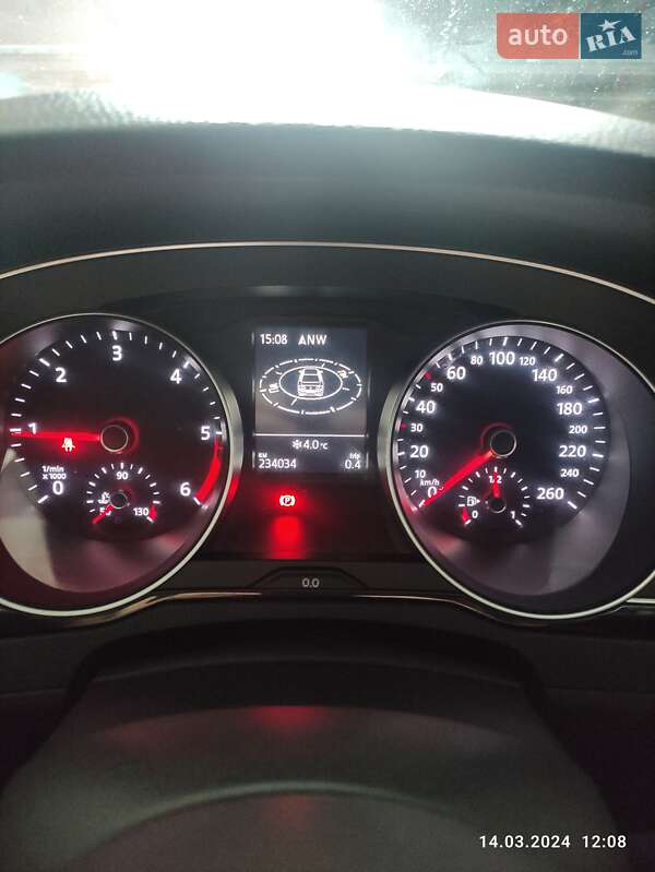 Седан Volkswagen Passat 2016 в Черновцах фото 4 Седан Volkswagen Passat 2016 в Черновцах