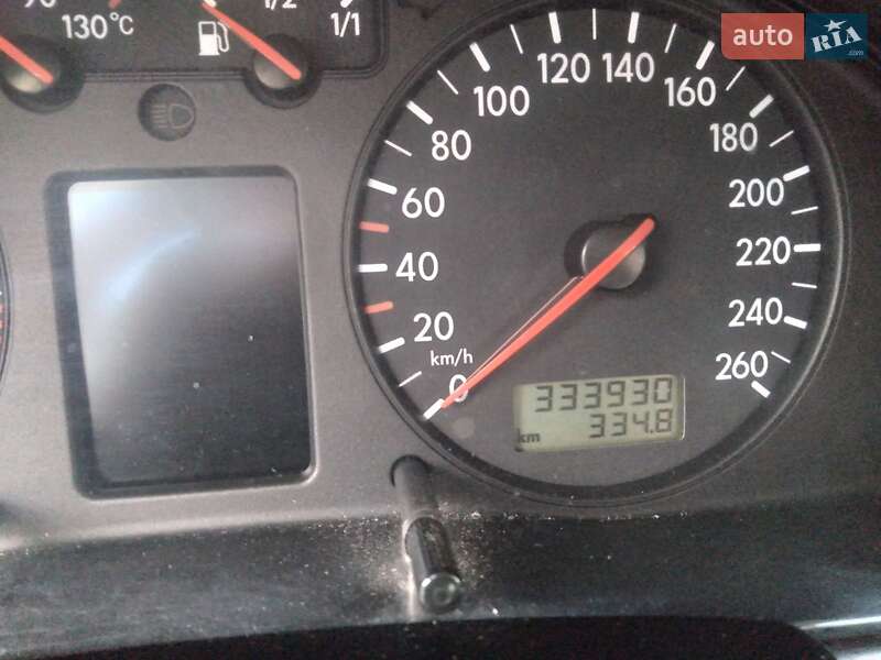 Седан Volkswagen Passat 2000 в Богородчанах