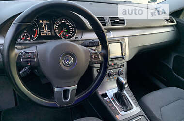 Универсал Volkswagen Passat 2013 в Лубнах