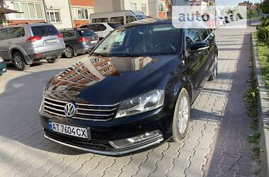 Седан Volkswagen Passat 2012 в Чорткові