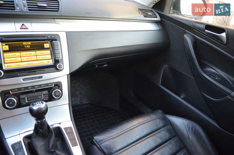 Универсал Volkswagen Passat 2010 в Борщеве