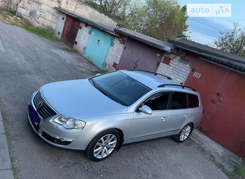 Универсал Volkswagen Passat 2009 в Кривом Роге
