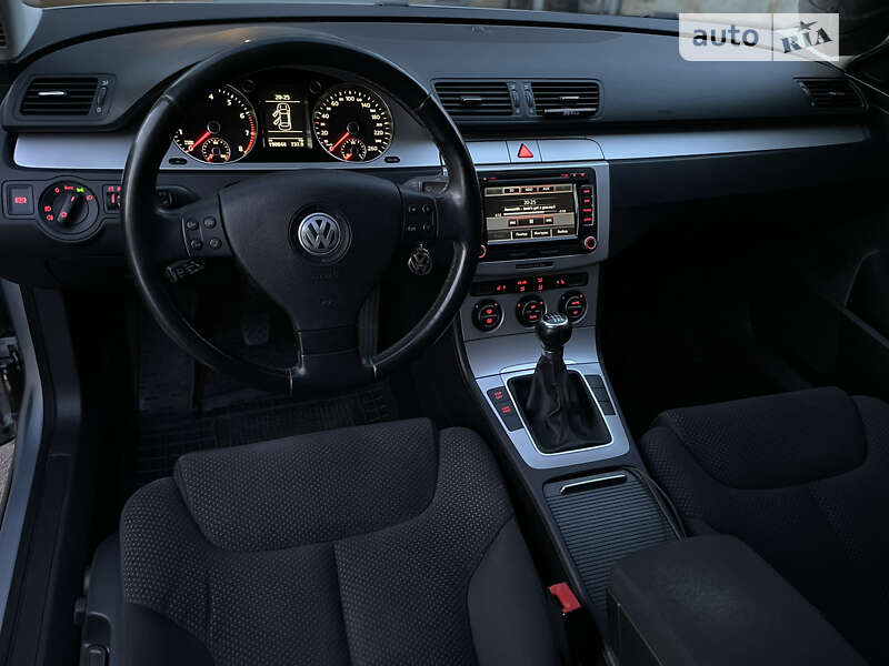 Универсал Volkswagen Passat 2009 в Кривом Роге