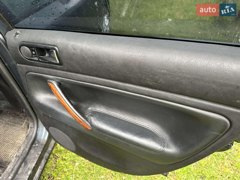 Універсал Volkswagen Passat 2000 в Бердичеві