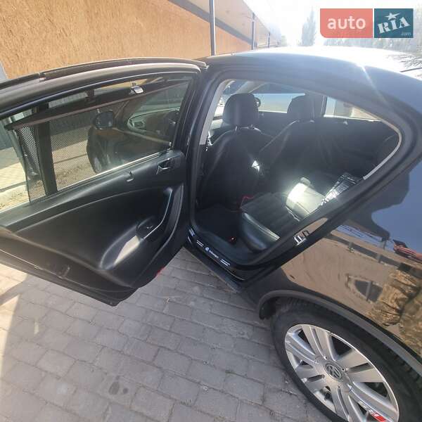 Седан Volkswagen Passat 2009 в Покровске фото 7 Седан Volkswagen Passat 2009 в Покровске