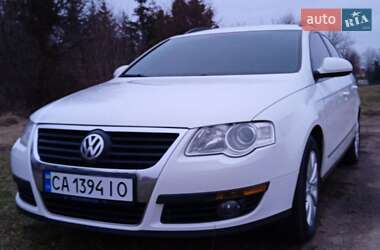 Універсал Volkswagen Passat 2010 в Смілі