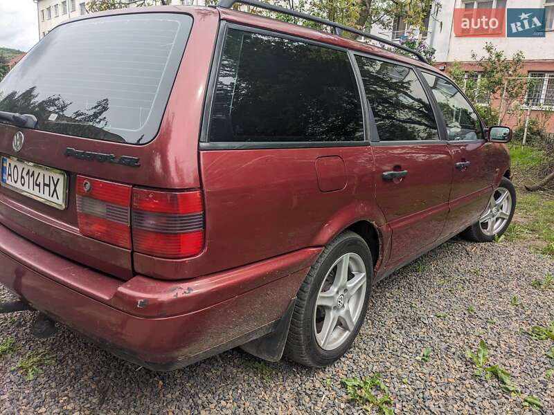 Универсал Volkswagen Passat 1994 в Мукачево