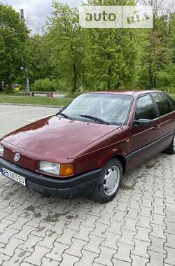 Седан Volkswagen Passat 1992 в Виннице