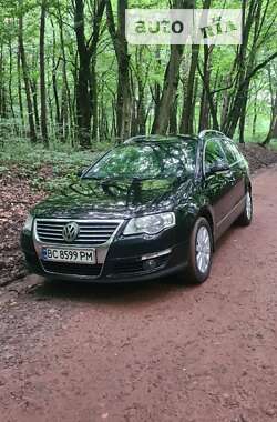 Универсал Volkswagen Passat 2009 в Городке