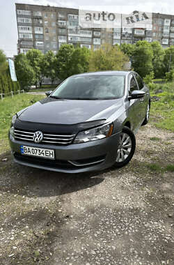 Седан Volkswagen Passat 2011 в Кропивницком