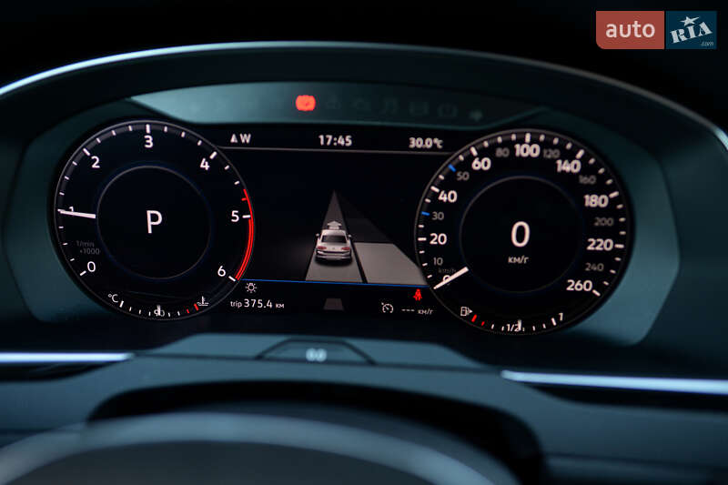 Седан Volkswagen Passat 2018 в Киеве