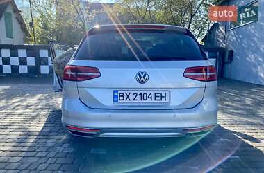 Универсал Volkswagen Passat 2017 в Староконстантинове