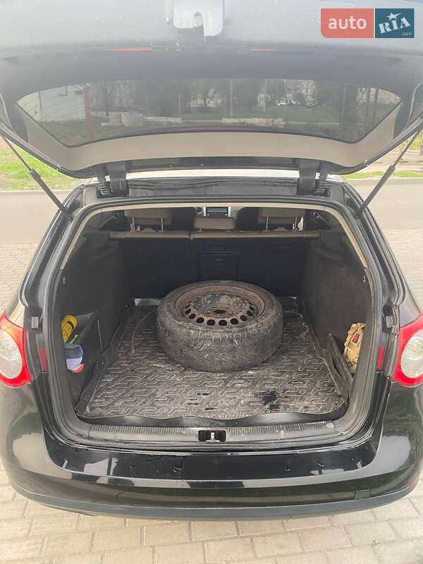 Универсал Volkswagen Passat 2009 в Терновке