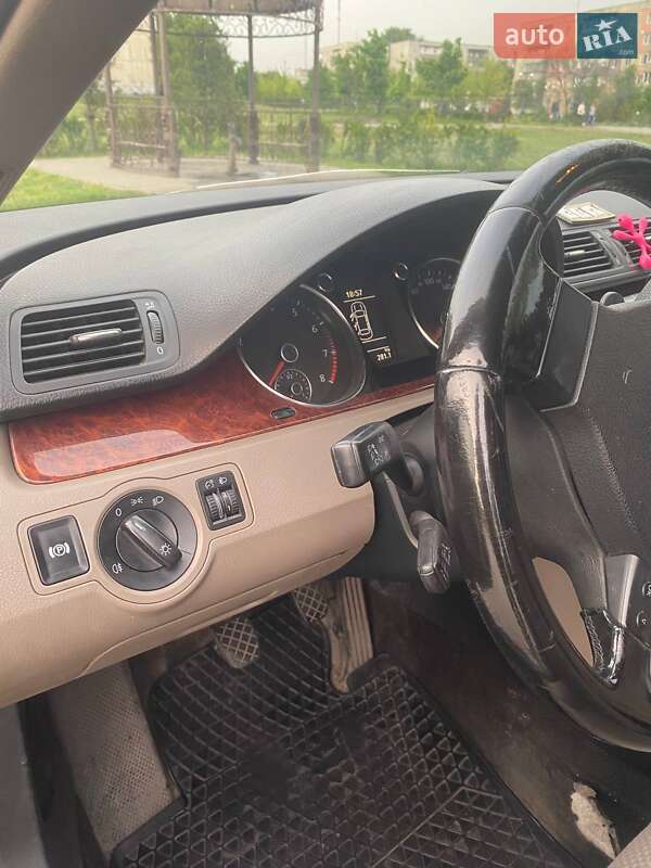 Универсал Volkswagen Passat 2009 в Терновке