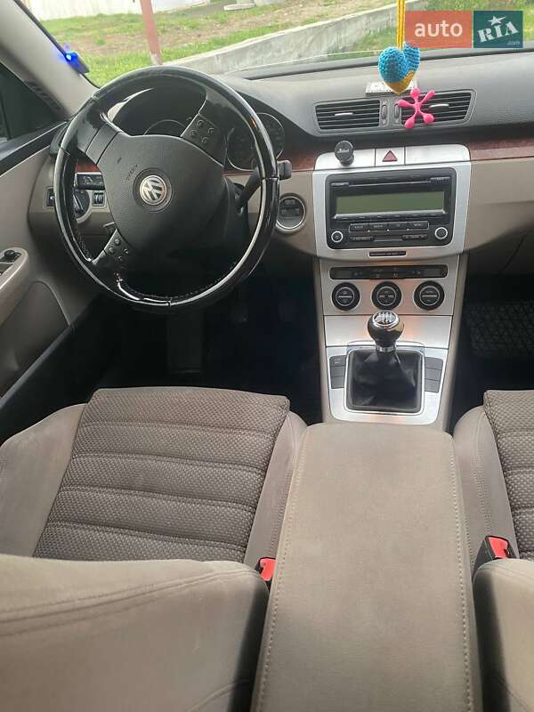 Универсал Volkswagen Passat 2009 в Терновке