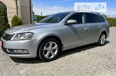 Универсал Volkswagen Passat 2011 в Дунаевцах