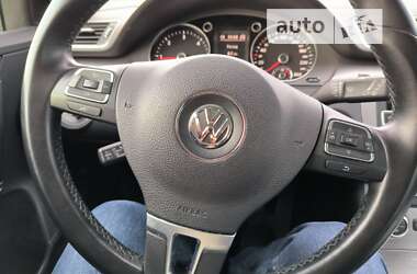 Універсал Volkswagen Passat 2012 в Львові