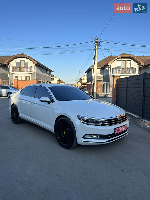 Седан Volkswagen Passat 2018 в Мукачево