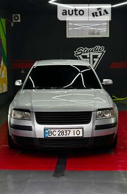 Седан Volkswagen Passat 2003 в Трускавці