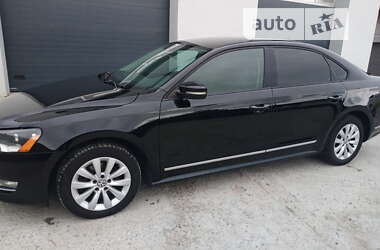 Седан Volkswagen Passat 2013 в Львові