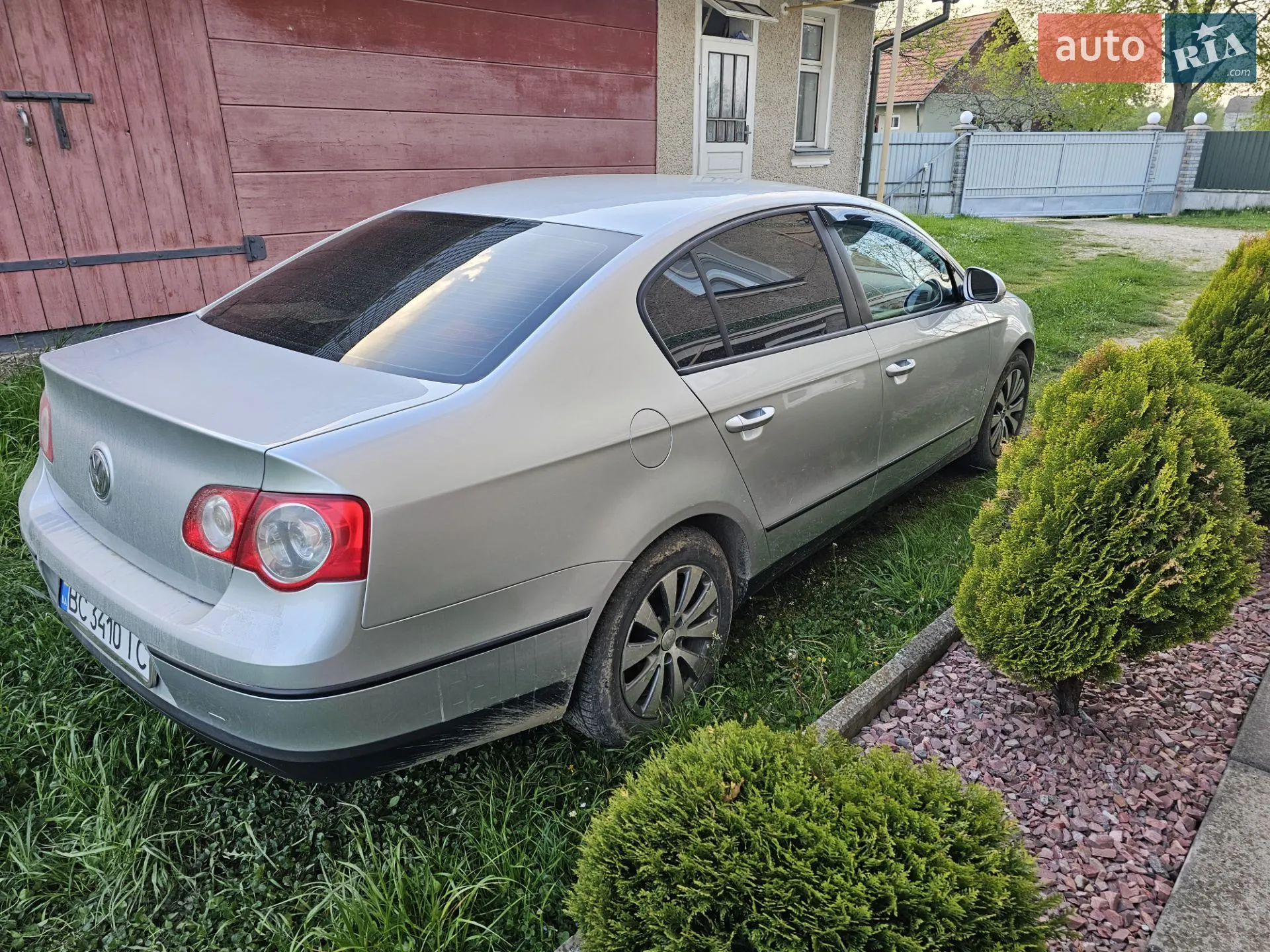 2010 Volkswagen Passat - мініатюра 5