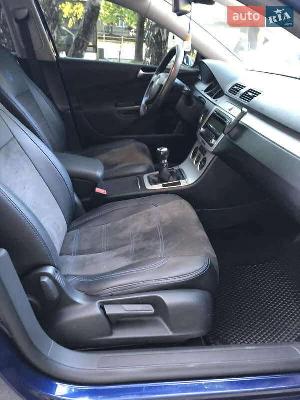 Универсал Volkswagen Passat 2009 в Тернополе