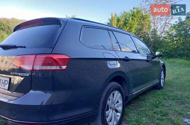 Универсал Volkswagen Passat 2015 в Каменец-Подольском