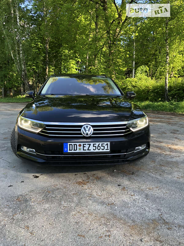 Универсал Volkswagen Passat 2015 в Звягеле