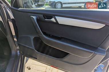 Универсал Volkswagen Passat 2012 в 
