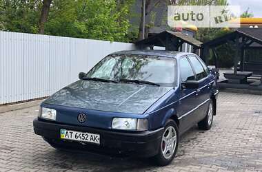 Седан Volkswagen Passat 1989 в Коломиї