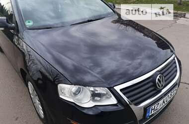 Универсал Volkswagen Passat 2009 в Калуше